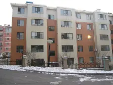 小区里标准两室户型,南北通透,南客厅,中间位置5楼