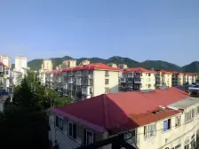 上山路小区 3室1厅 南 北