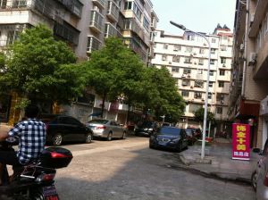 书香氛围浓厚业主诚心出售可谈价留了钥匙近松雅湖