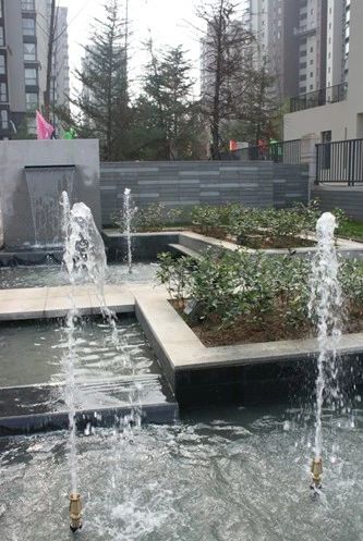 海信都市阳光3室2厅1卫南北朝向4000.00元/月出租