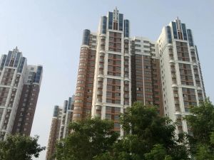 黄金家园两室精装房诚心低价出售