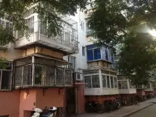 世纪金泉花园小区,电梯房,视野开阔,大三居诚心出售