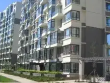 四期好房,诚心出售 一楼下跃带花园