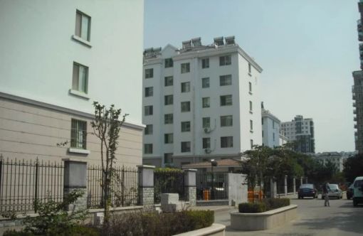 龙祥居弘通星座3室1厅1卫南朝向700.00元/月出租
