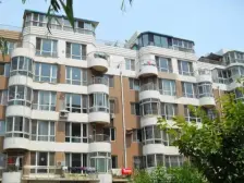 近华南,近地铁口南北通透独立厨房两室总房款低。