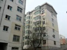 启新街 位置好 2楼无坡