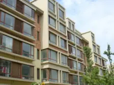 美林西岸两室两厅手续清晰中等装修 诚心出售 随时签约