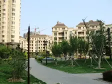 封闭小区, 5室 2跃3洋房拎包入住