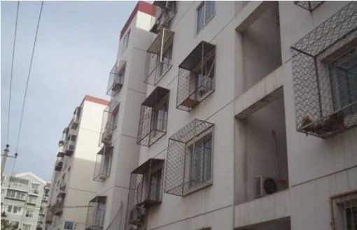 金顶街四区2室1厅1卫南北朝向4410.00元/月出租