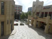 西南向,装修保持好,拎包入住 中楼层,未出租过