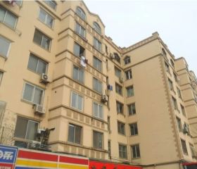 幸福小区二室两厅南北户型规矩采光好,房主诚心出售