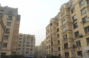 交大辽师精装两室一厅105平四楼宽敞明亮交通便利