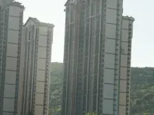 南厅三南卧朝阳采光好,装修保持好,