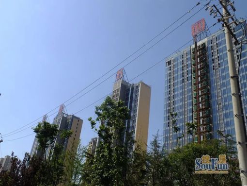 金海名园1室1厅1卫北朝向1300.00元/月出租