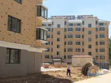 精装婚房 打头房全明户型 带前后阳台 证齐 有草棚