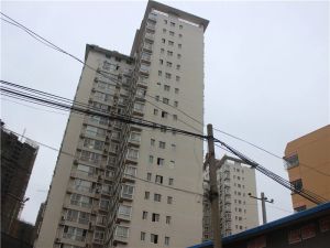 此房满2年通风采光好交通方便业主诚心出售