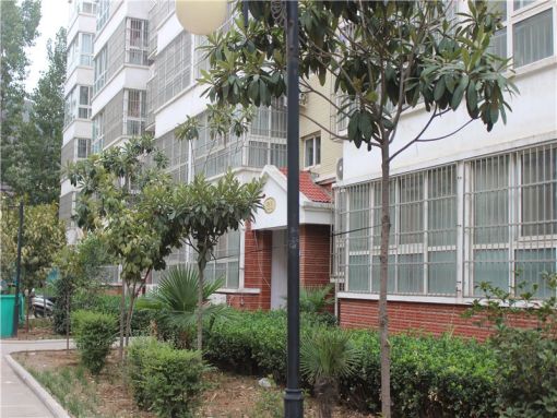 政达甘泉园2室2厅1卫南北朝向900.00元/月出租