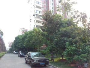景荣华苑4室1厅南北