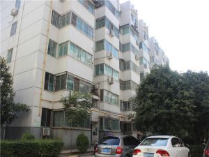 教师新村3室2厅南北