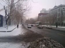 满五唯一两室明厅精装修封闭小区视野开阔