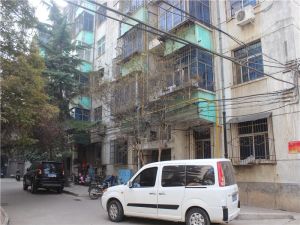 新疆路,太原路,牡丹广场,3室,非顶楼!