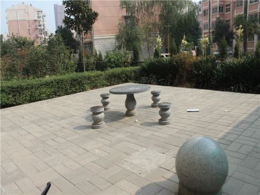 中和国际花园1室1厅1卫南北朝向980.00元/月出租