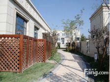 东亚尚院电梯入户车库直通家里地下