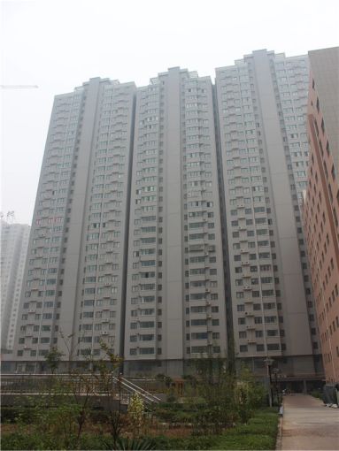 怡和花园3室2厅2卫南北朝向2500.00元/月出租