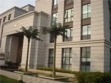 夹河旁70年大产权,南北通透,好楼层采光好