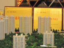 御景湾别墅带院子带车位带露台四室精装修