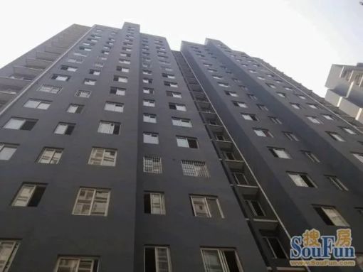 豪迈世纪馨园3室2厅1卫南北朝向1800.00元/月出租