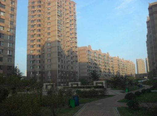 龙畔锦城2室2厅1卫东南朝向3000.00元/月出租