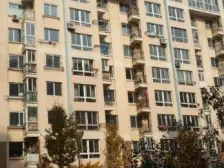 高新园区七贤岭腾飞山海一家两室中间楼层自住好房