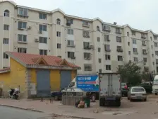 锦霞北园三室两厅两卫 中间楼层 近地铁 近万达