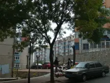 两室小户型 中间楼层 近新玛特 近市场 近车站