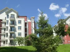 世纪城五期 高层 把东急缺178平毛坯4室 观河景房!