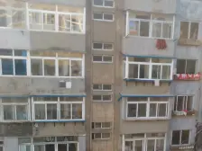 简单装修,南北通透,地角好,出行方便。