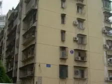 电业花园 新上 三室 简装 业主诚心卖 价格可议