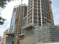 中山广场,一方国际,产权电梯房,精装修,楼龄新