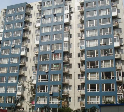 东翠鸣苑3室1厅1卫南北朝向2700.00元/月出租
