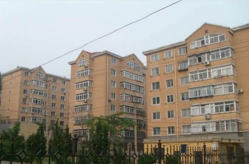 金福小区2室1厅1卫南北朝向1800.00元/月出租