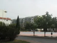 东阁里 3室1厅 东 西