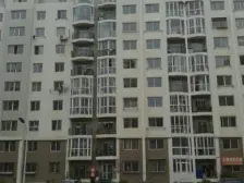 店长推荐,裕民B区好楼层,采光好,取暖好,停车免费