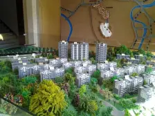 三岔口简装电梯房大一居看方方便出门公交站