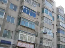 港湾小、76,近市场,位置闹中取静中间楼层