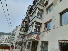 地铁口 出行方便 闹中取静 看房随时