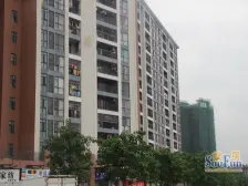 南北通透双阳台, 精装4房,业主诚心出售。