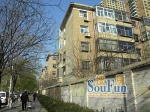 市政公司宿舍3室2厅东