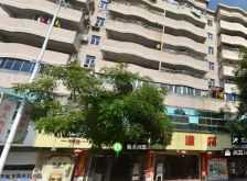 石龙新城区,此房朝南,采光好,70年产权,配套完善