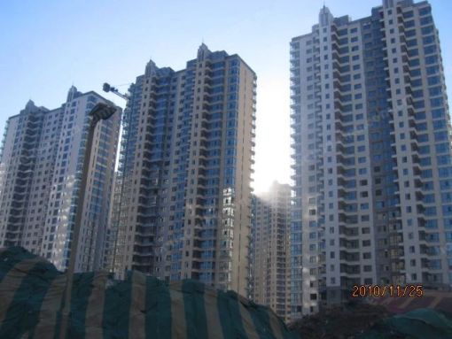 上实浪琴水岸2室2厅2卫南北朝向5200.00元/月出租
